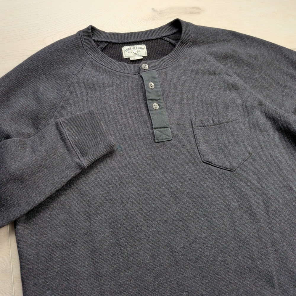 Iron & Resin Hat Trick Henley Shirt Mens XL Charcoal Gray Waffle Knit Pocket